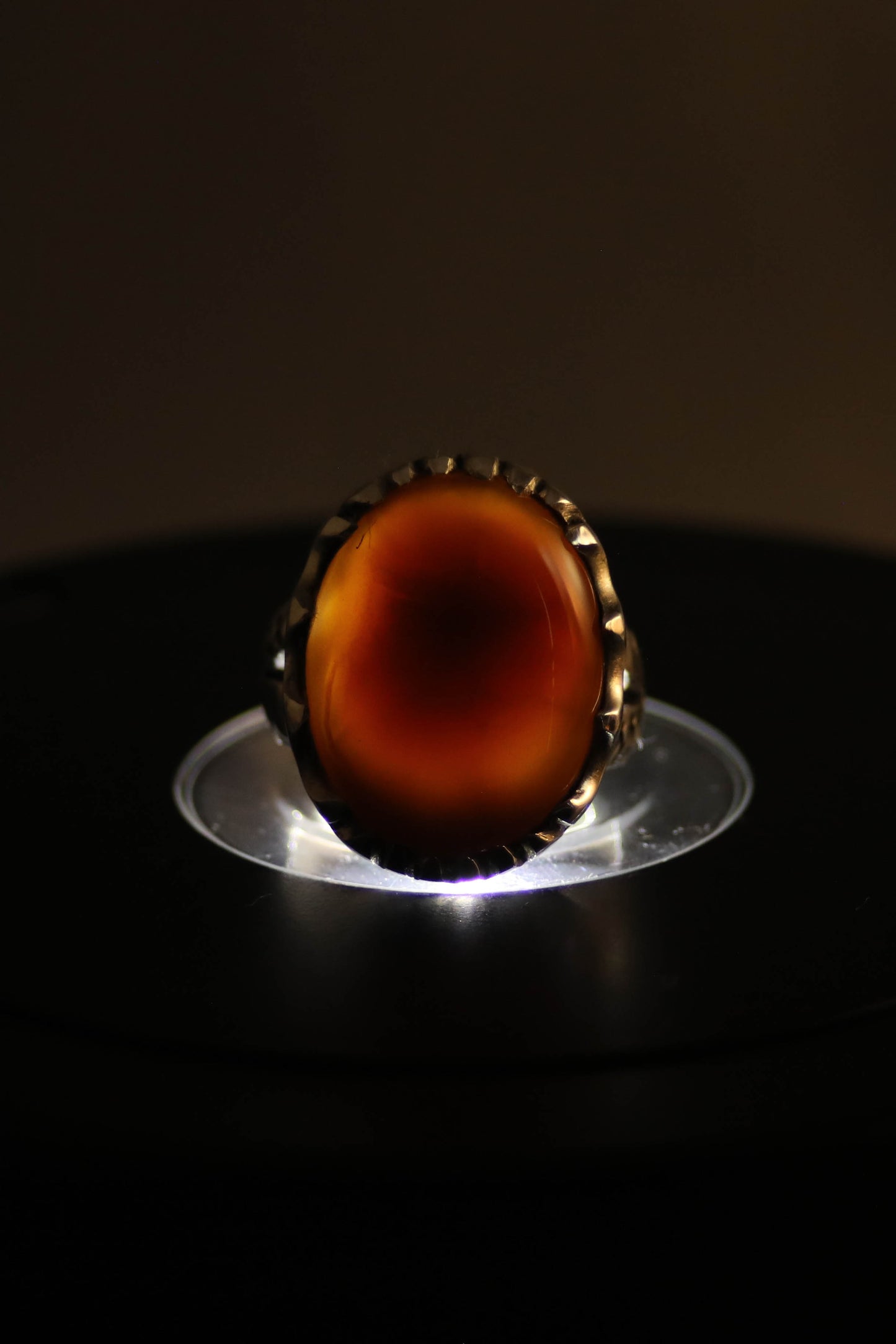 Red Yemeni Agate Aqeeq Oval Silver Ring