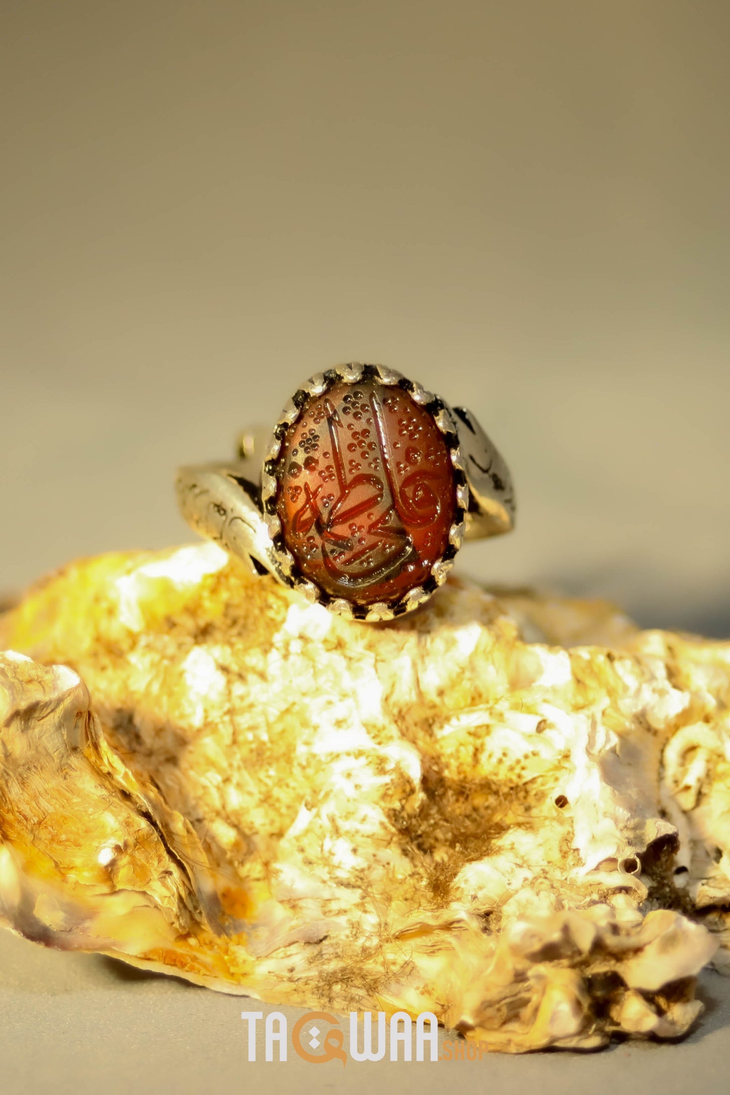 Timeless Men's Silver Ring with Yemeni Brown Aqeeq – 'ALI & FATIMA' Engraving, Adjustable Elegance