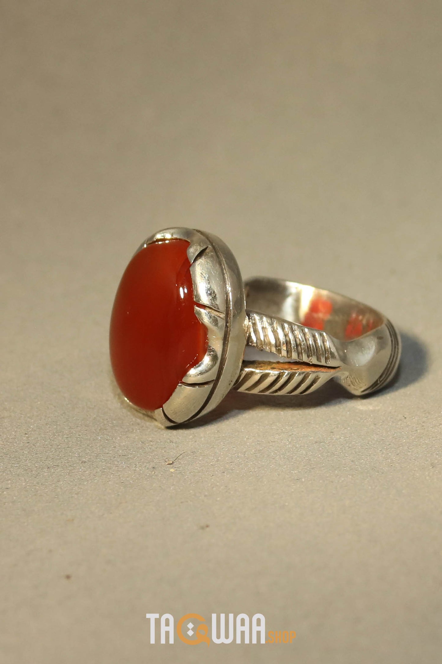 Orange Yemeni Agate Aqeeq Oval Silver Ring