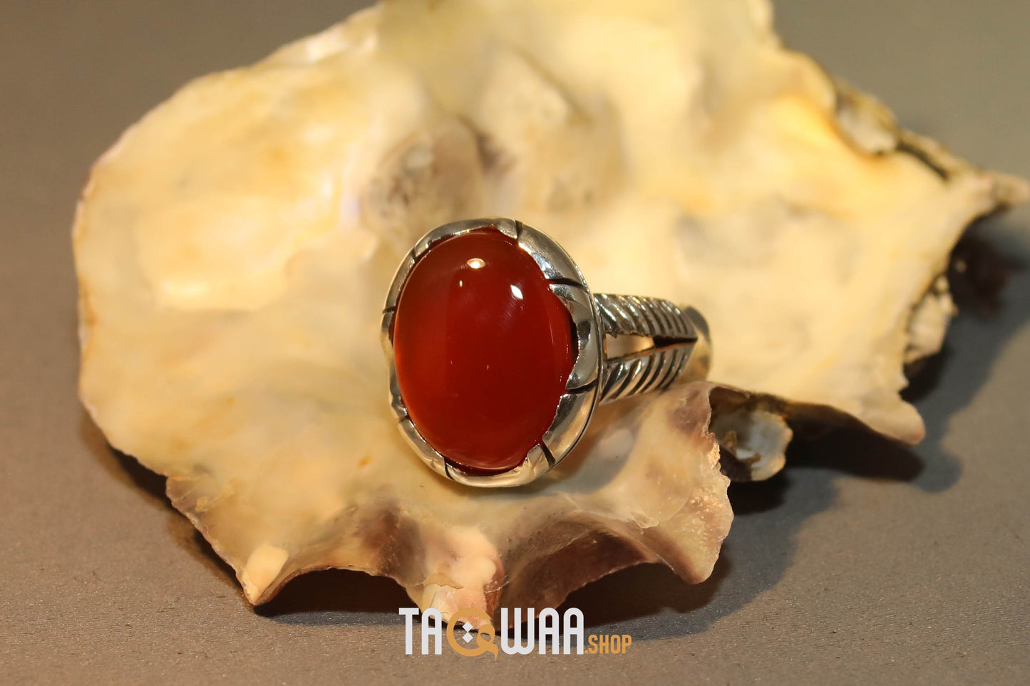 Orange Yemeni Agate Aqeeq Oval Silver Ring