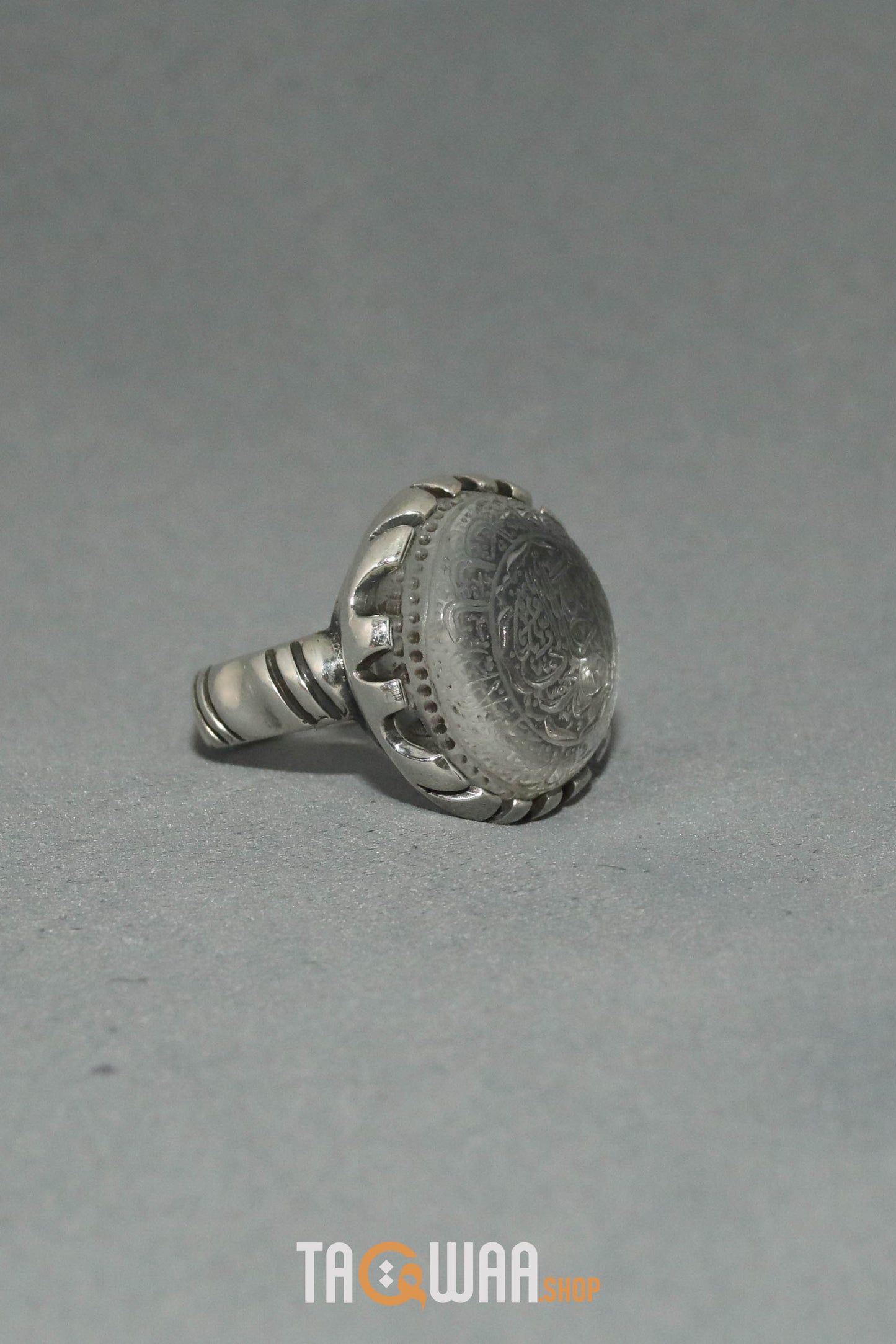 Shia Identity Silver Ring with Dur Alnajaf Stone – Engraved with Nadi Ali Dua and 'Ali Wali Allah