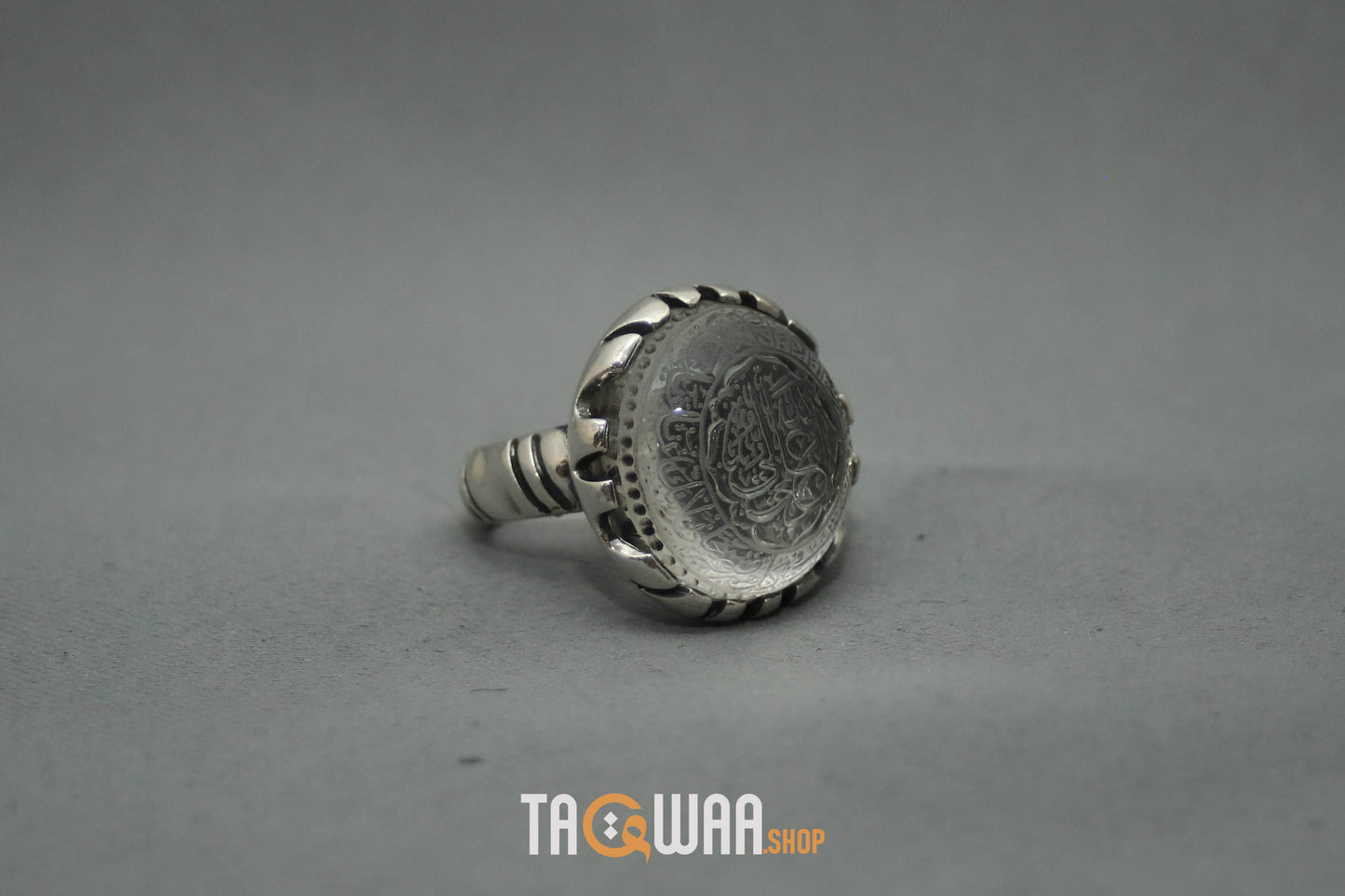 Shia Identity Silver Ring with Dur Alnajaf Stone – Engraved with Nadi Ali Dua and 'Ali Wali Allah