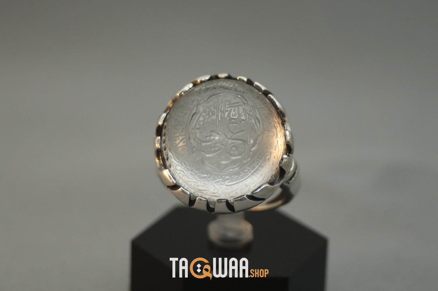 Shia Identity Silver Ring with Dur Alnajaf Stone – Engraved with Nadi Ali Dua and 'Ali Wali Allah
