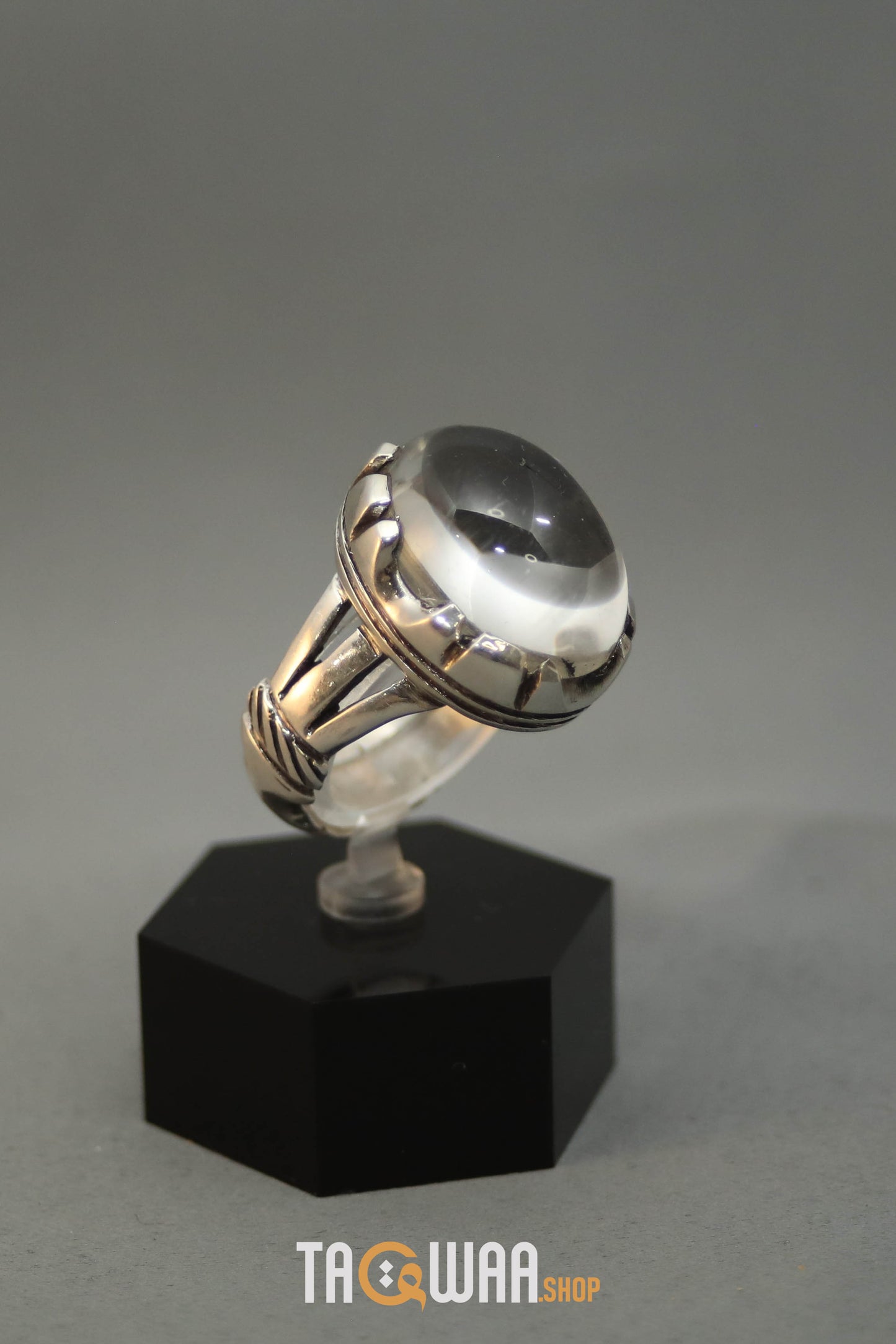 Silver Ring with Oval Dur Al Najaf Stone