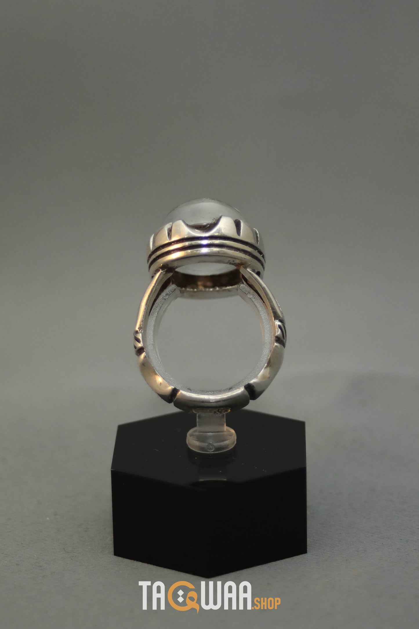 Silver Ring with Oval Dur Al Najaf Stone