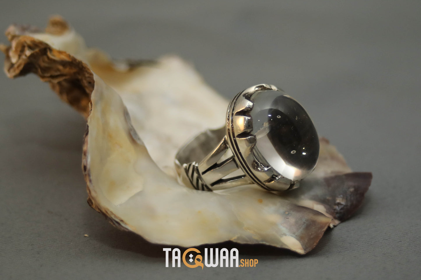 Silver Ring with Oval Dur Al Najaf Stone