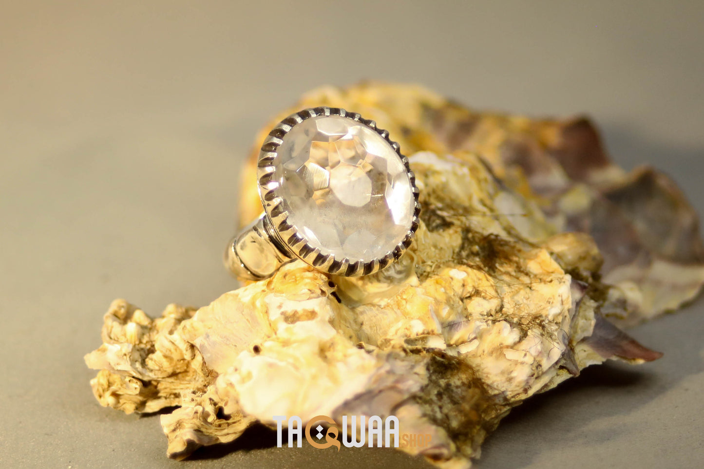 Elegant Silver Ring with Dur Al Najaf Stone