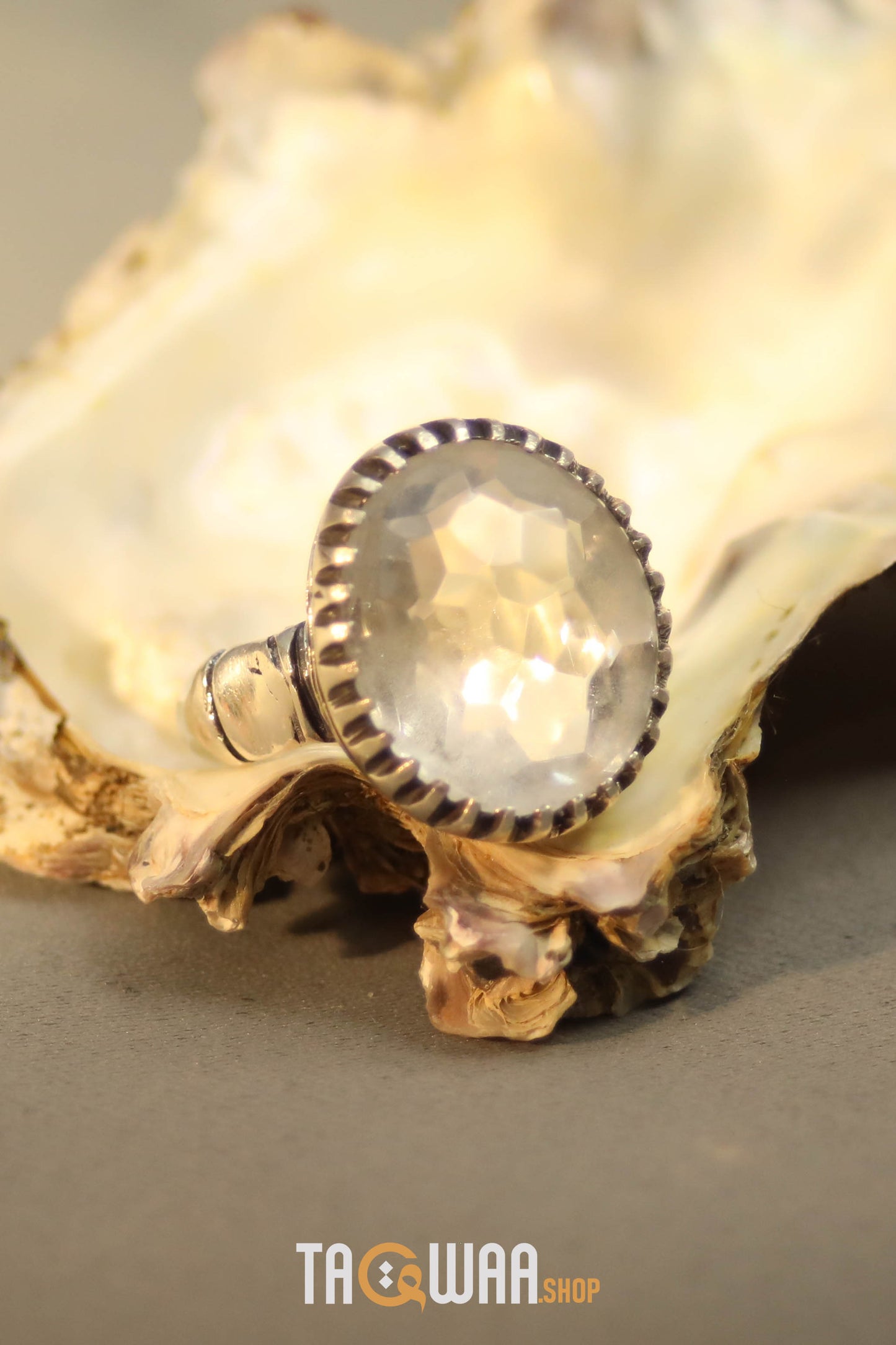 Elegant Silver Ring with Dur Al Najaf Stone