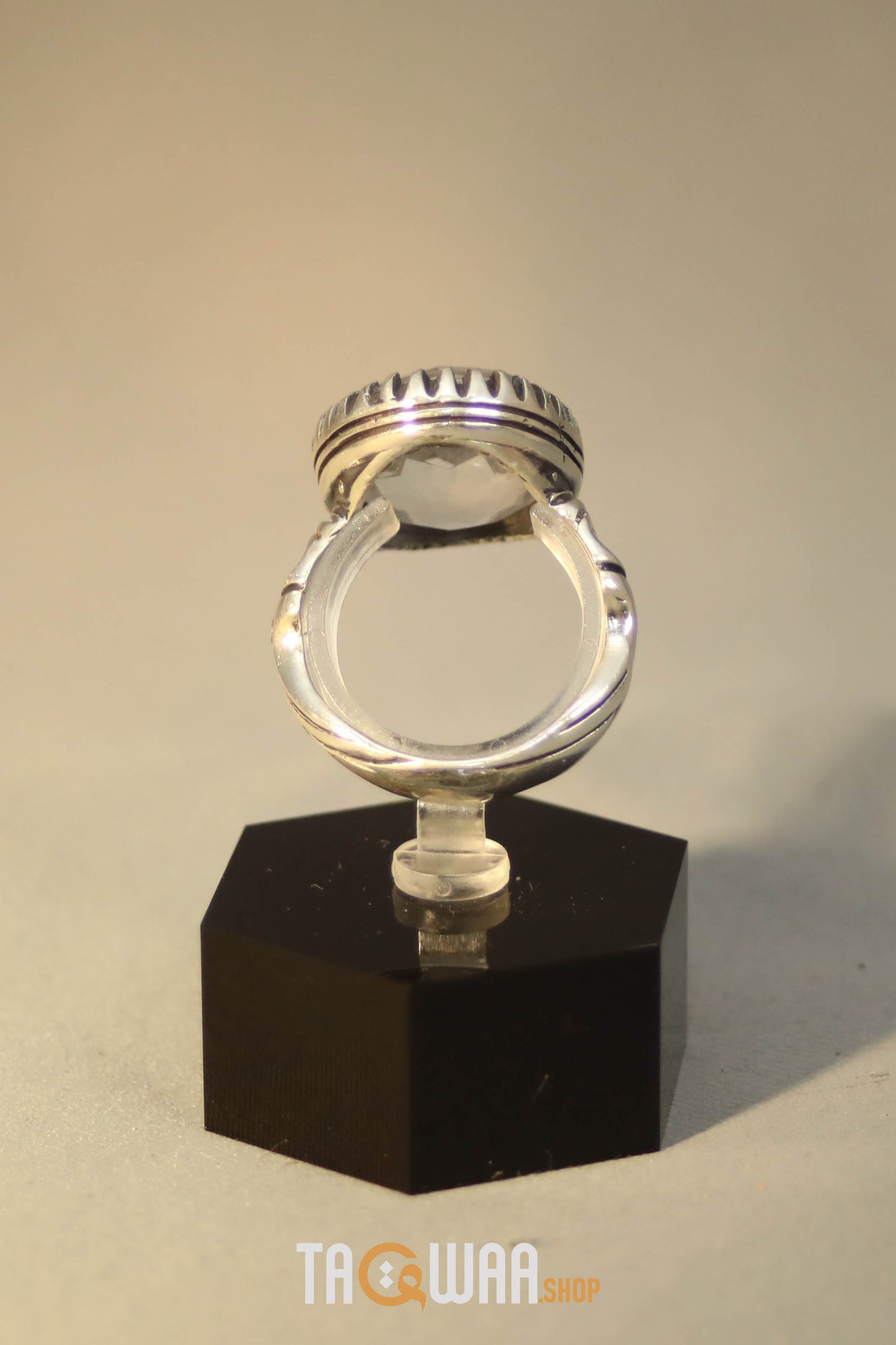 Elegant Silver Ring with Dur Al Najaf Stone
