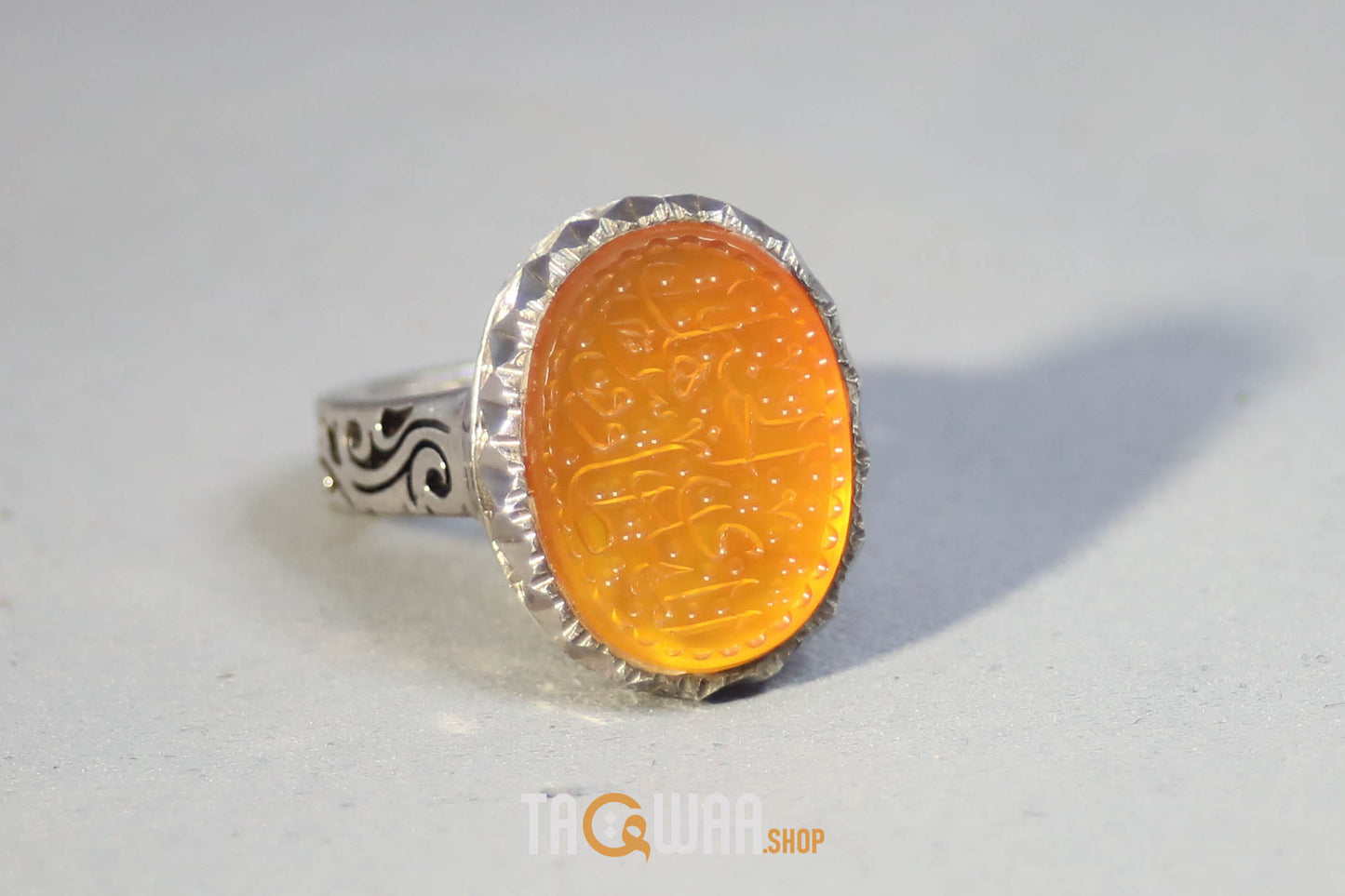 Timeless Men's Silver Ring with Yemeni Orange Aqeeq – Engraved with 'المهدي طاوس اهل الجنة