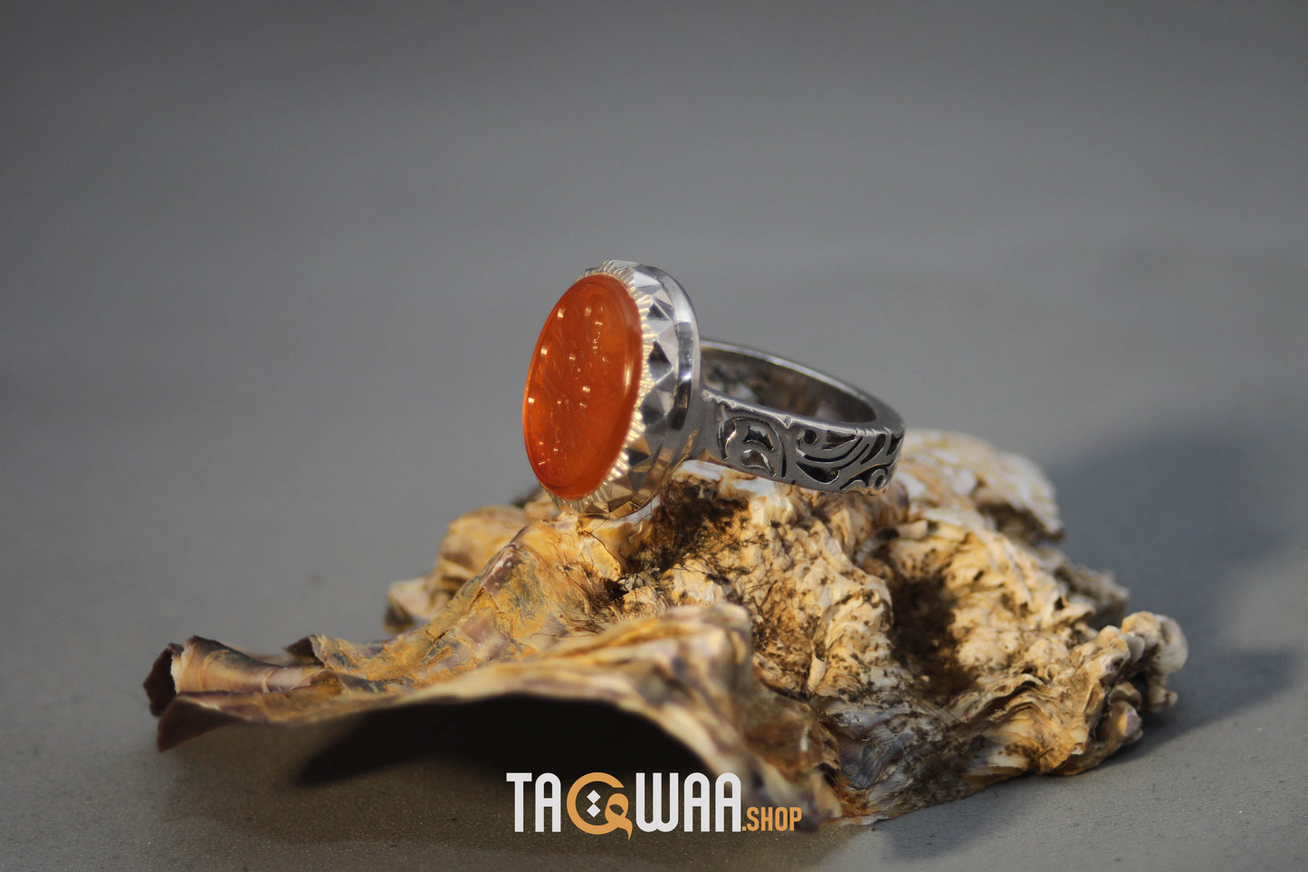 Timeless Men's Silver Ring with Yemeni Orange Aqeeq – Engraved with 'وَمَنْ يَتَوَكَّلْ عَلَى اللَّهِ فَهُوَ حَسْبُهُ