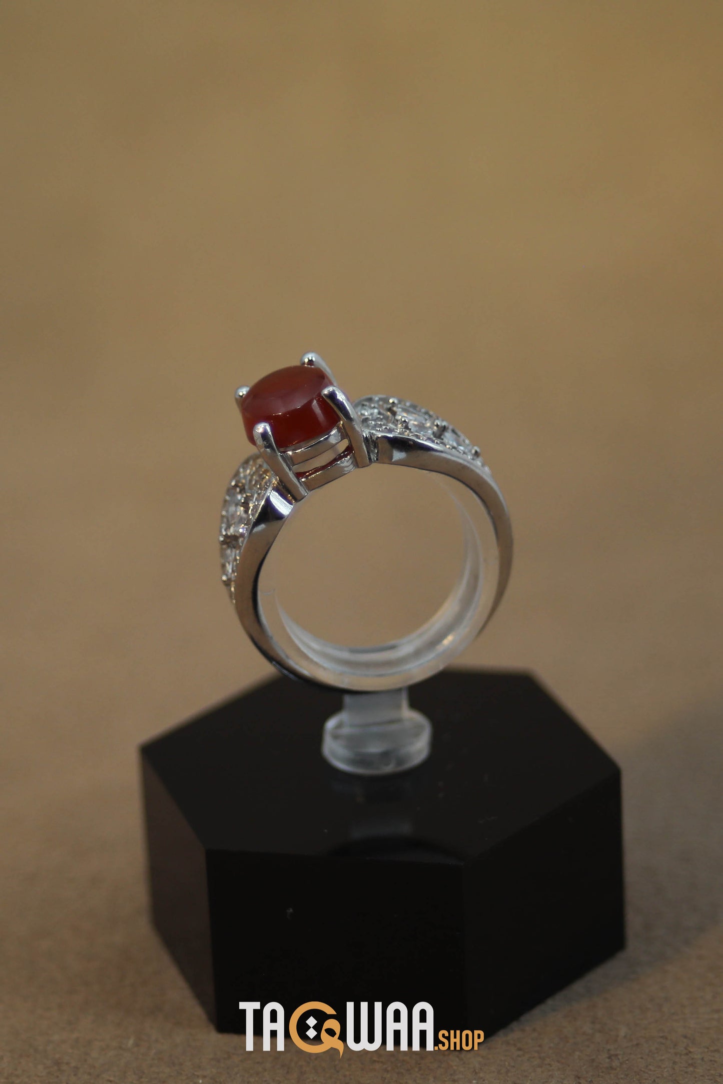 Silver Ring with Yemeni Brown Agate