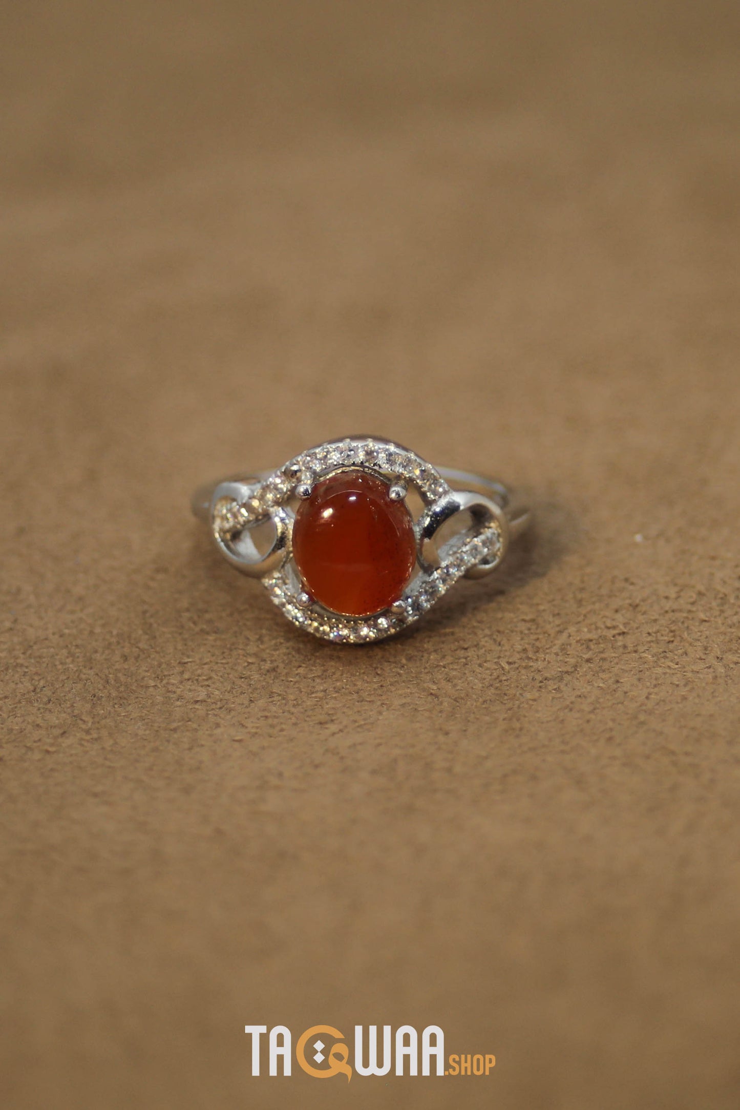Silver Ring with Yemeni Brown Agate