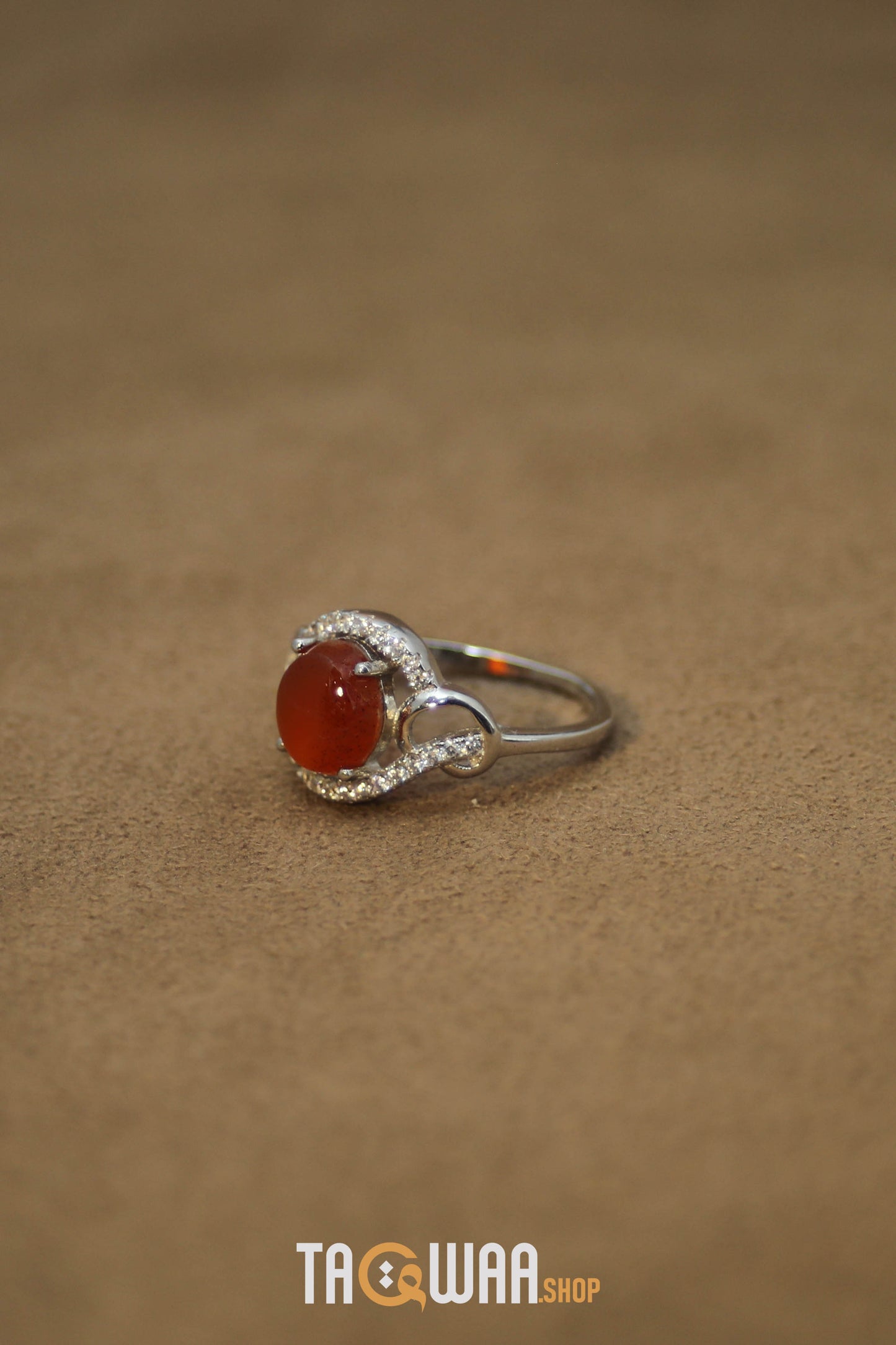 Silver Ring with Yemeni Brown Agate