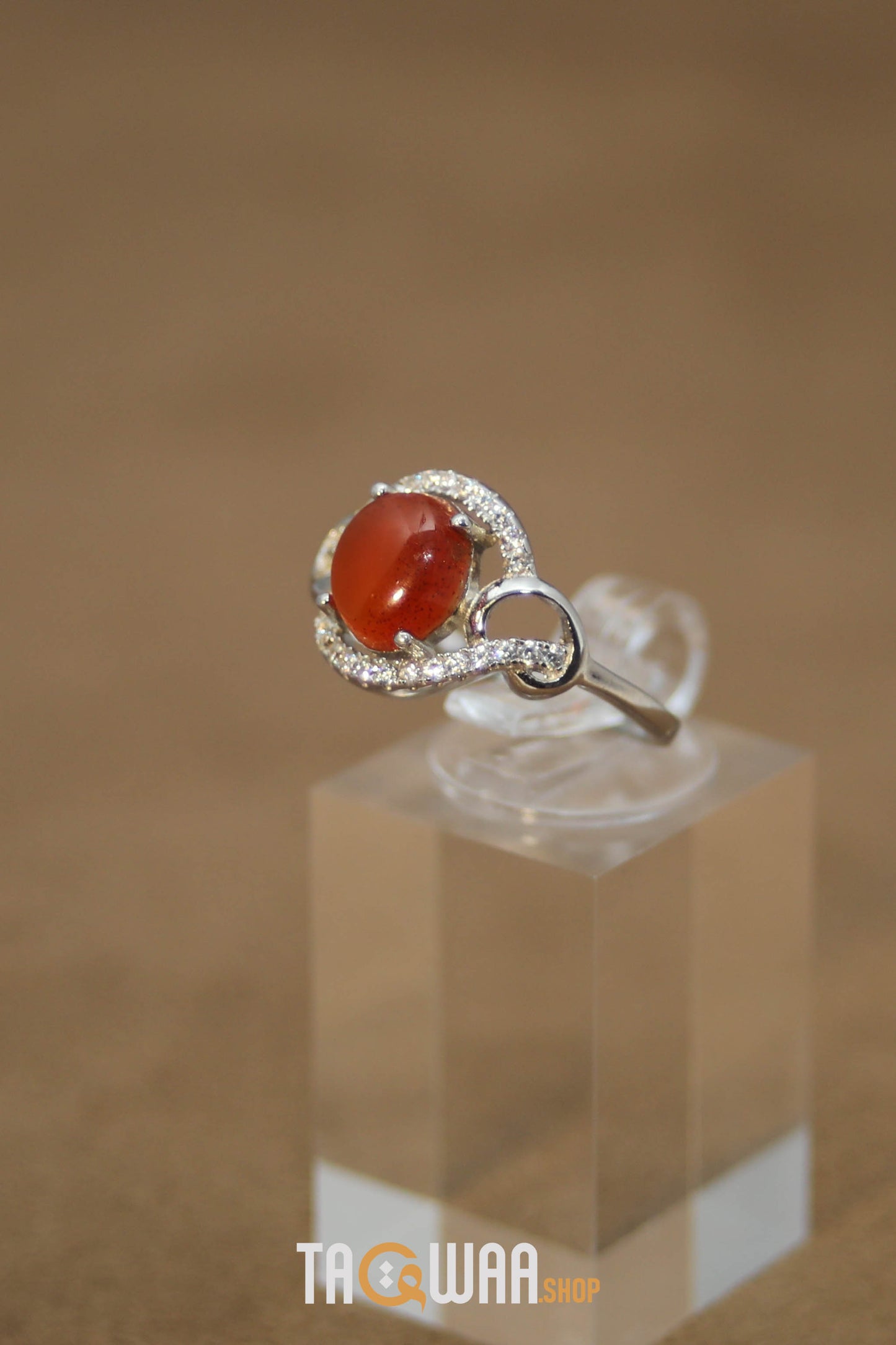 Silver Ring with Yemeni Brown Agate