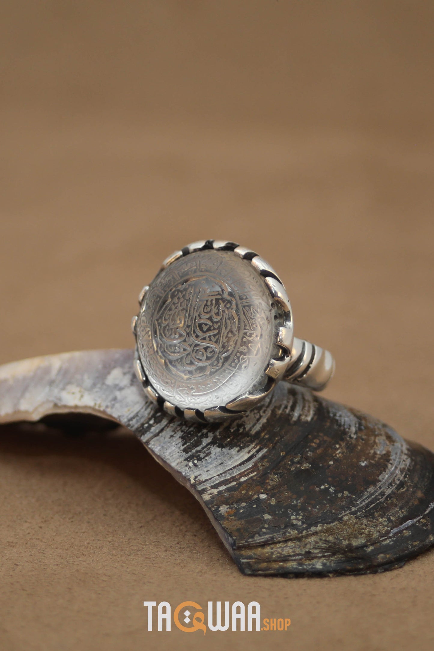 Shia Identity Silver Ring with Dur Alnajaf Stone – Engraved with Nadi Ali Dua and 'Ali Wali Allah