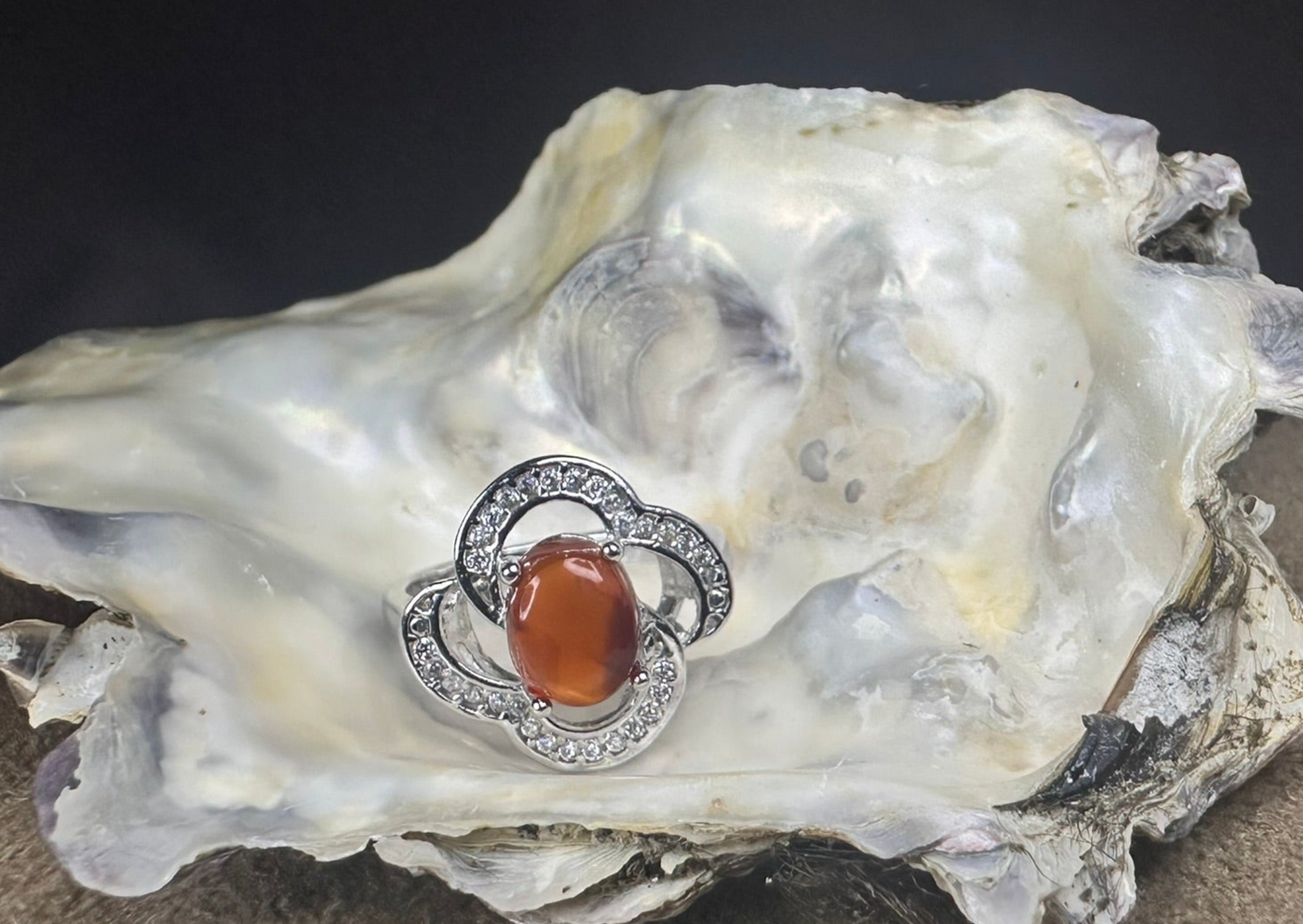 Yemeni Brown Aqeeq Sterling Silver Ring (Women)