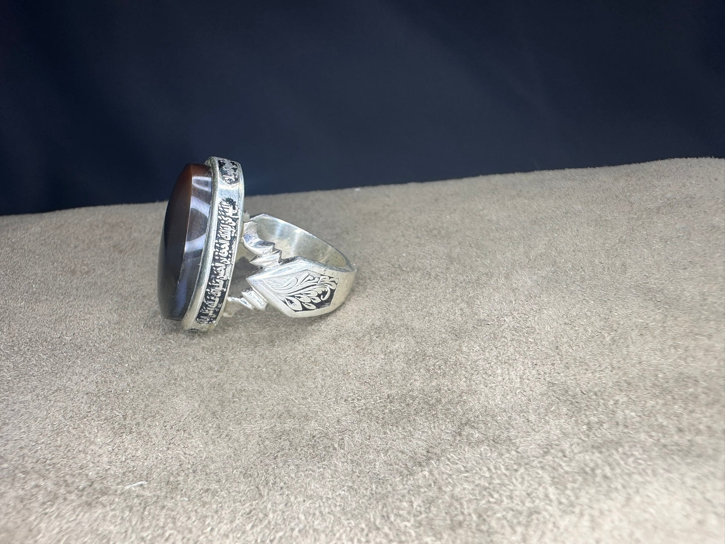 Yemeni Brown Aqeeq Sterling Silver Ring (Men)