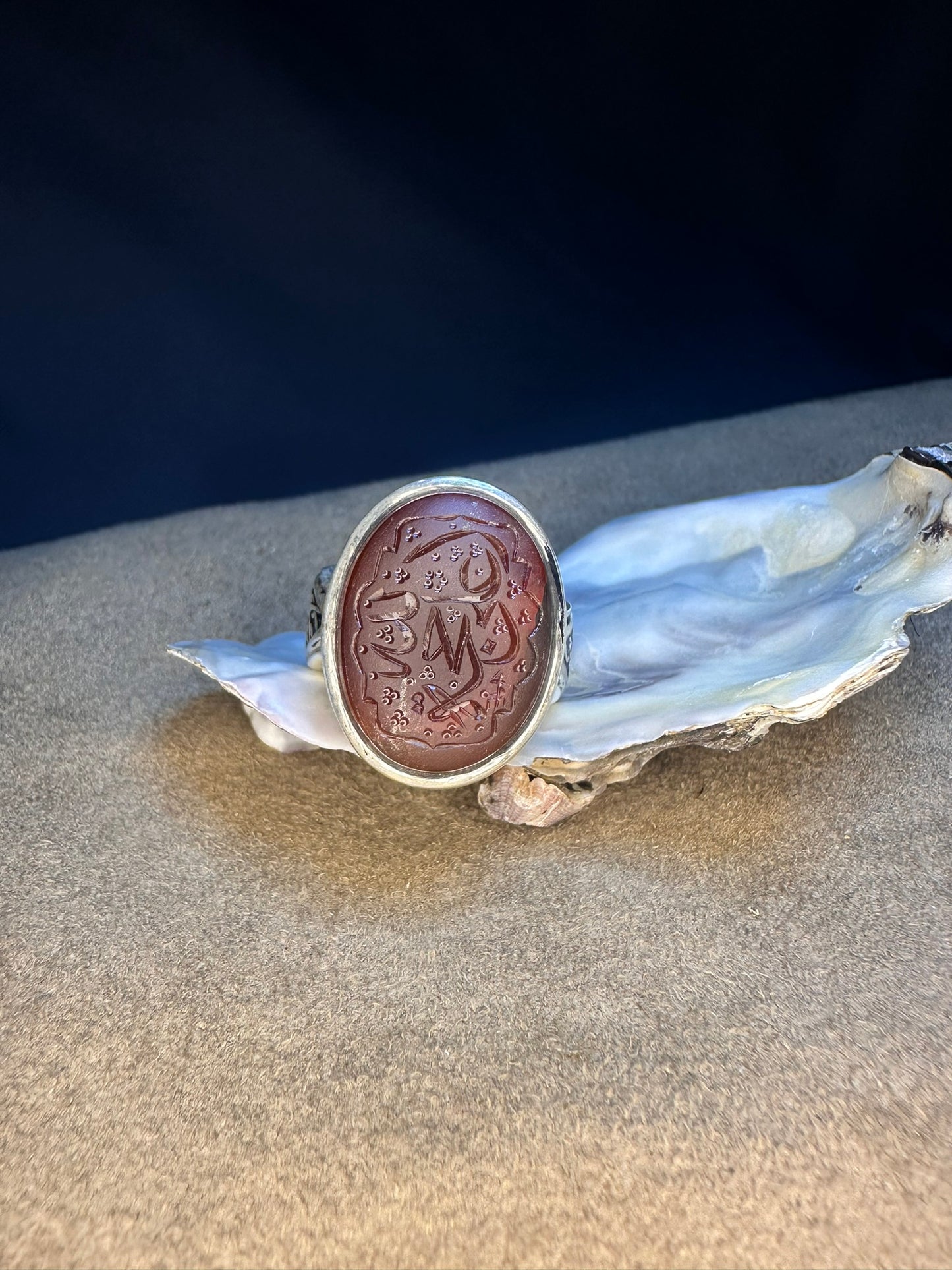 Yemeni Brown Aqeeq Sterling Ring علي حجة الله Inscription (Men)