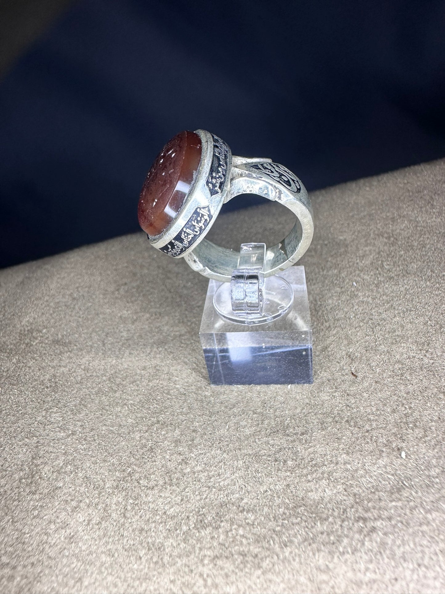 Yemeni Brown Aqeeq Sterling Ring علي حجة الله Inscription (Men)