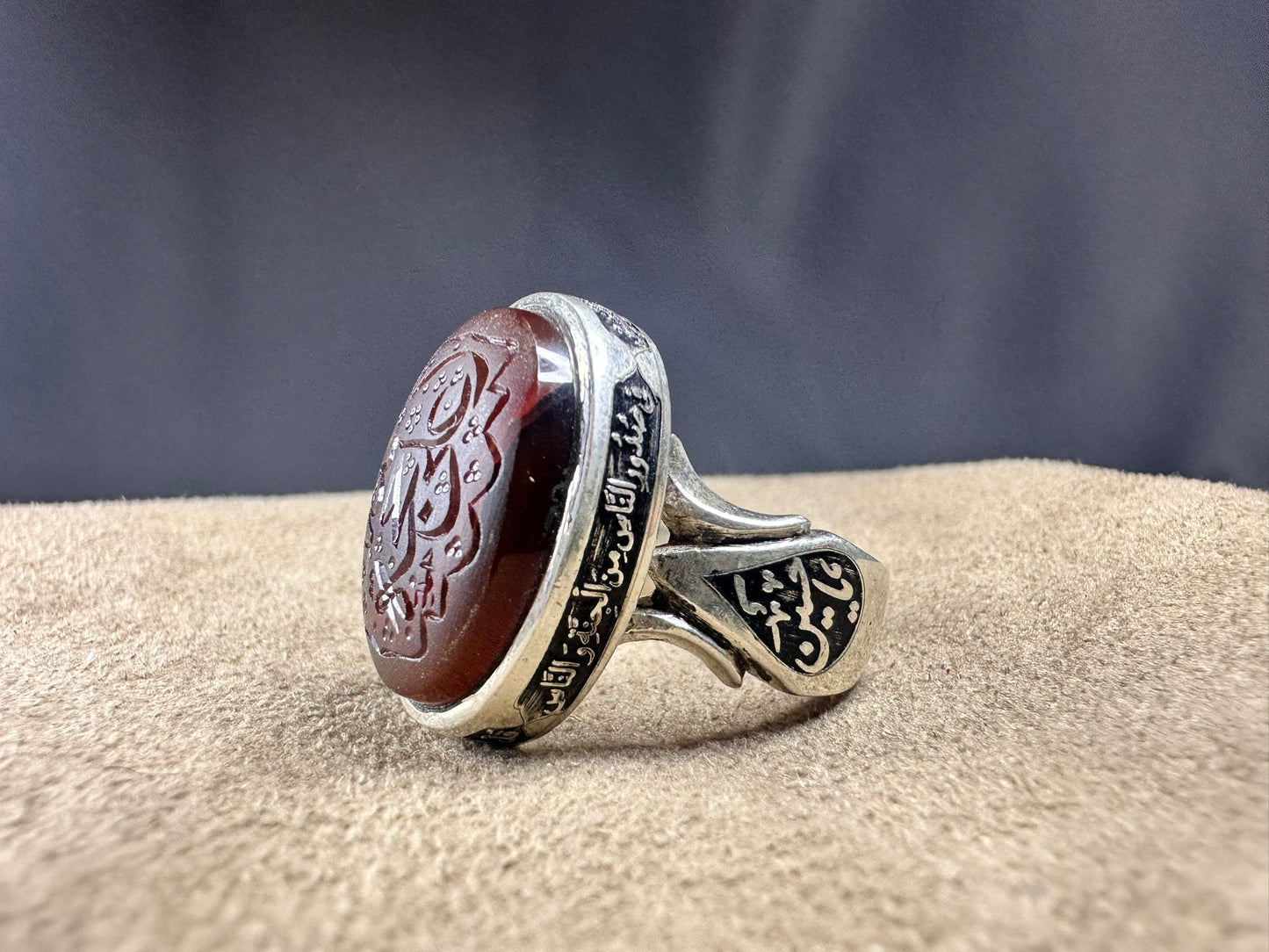 Yemeni Brown Aqeeq Sterling Ring علي حجة الله Inscription (Men)