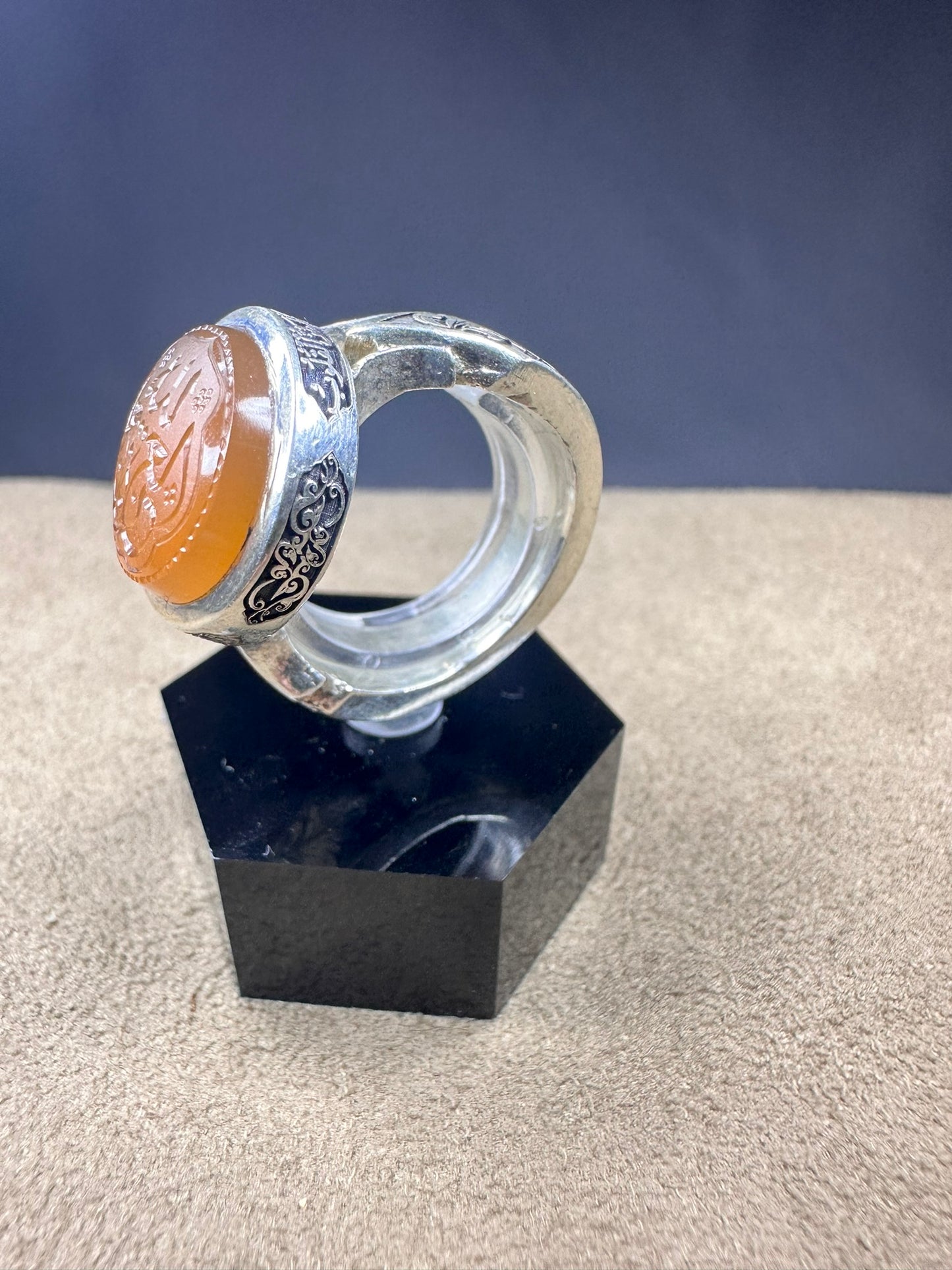 YEMENI ORANGE AQEEQ STERLING SILVER RING FOR MEN العزة لله