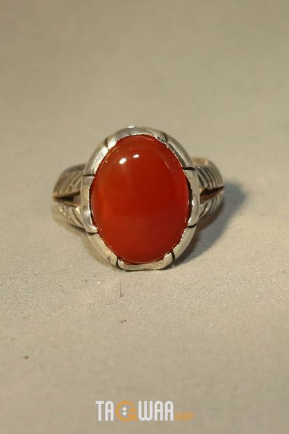 Orange Yemeni Agate Aqeeq Oval Silver Ring