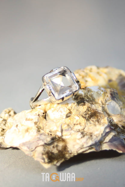 Elegant Silver Ring with Square Dur Al Najaf Stone