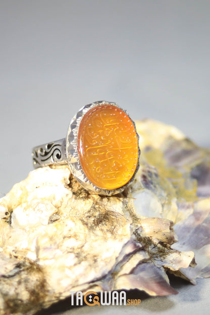 Timeless Men's Silver Ring with Yemeni Orange Aqeeq – Engraved with 'المهدي طاوس اهل الجنة