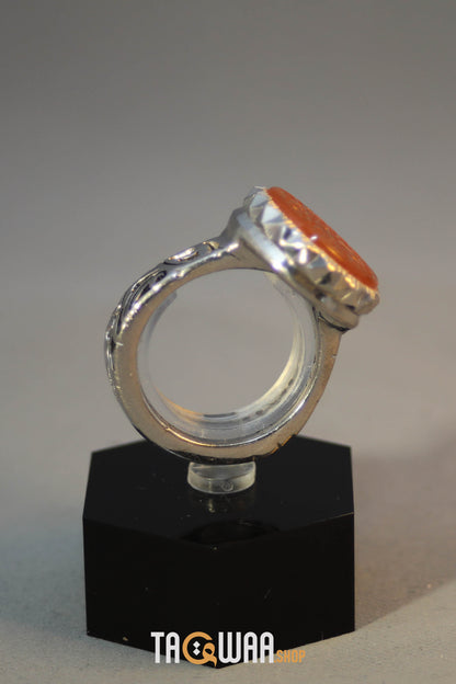 Timeless Men's Silver Ring with Yemeni Orange Aqeeq – Engraved with 'وَمَنْ يَتَوَكَّلْ عَلَى اللَّهِ فَهُوَ حَسْبُهُ