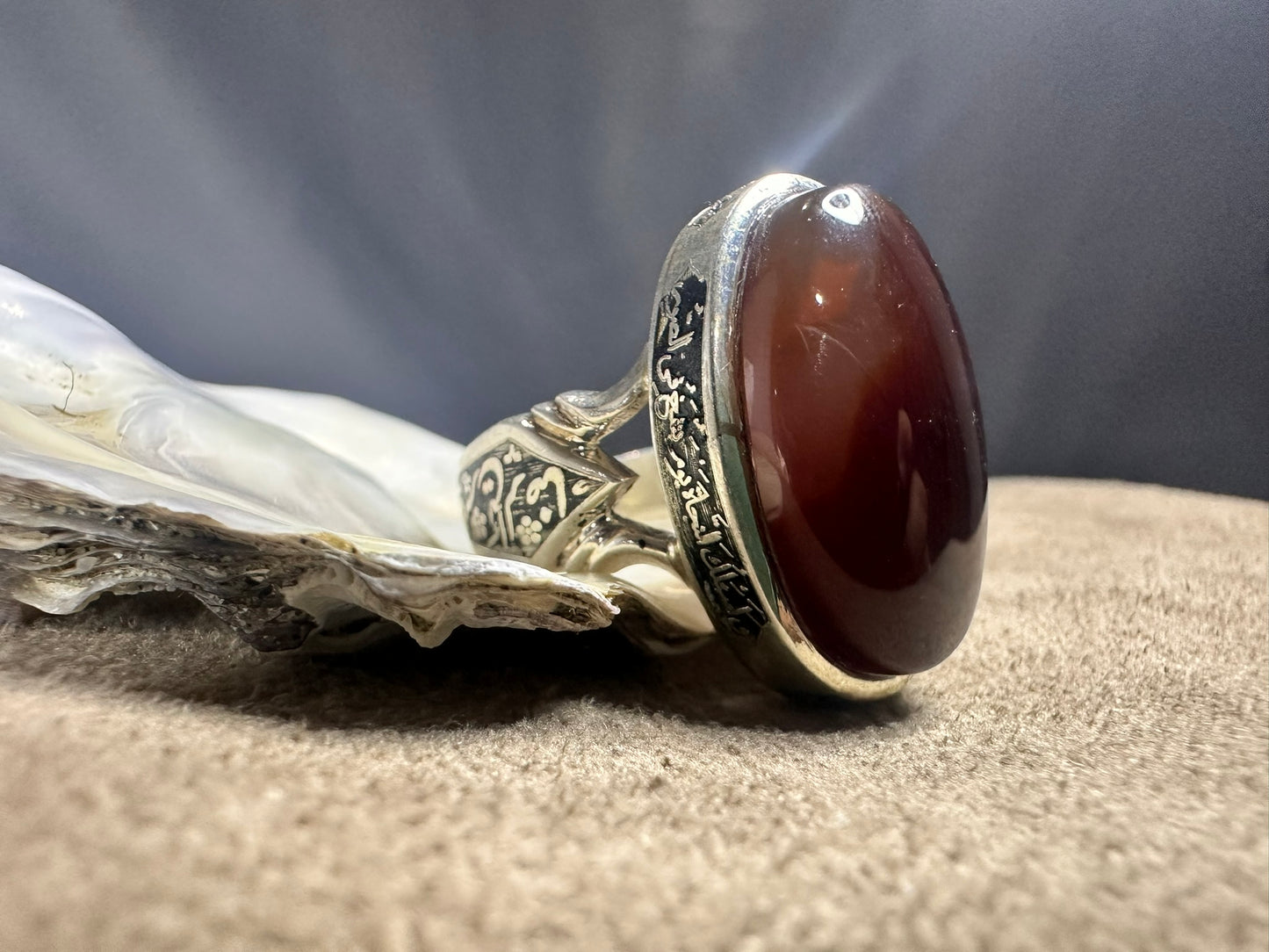 Yemeni Brown Aqeeq Sterling Silver Ring (Men)