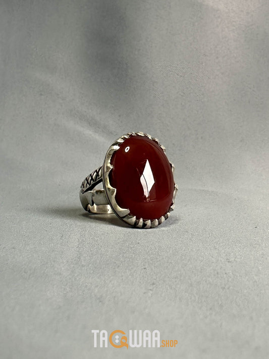 Red Yemeni Agate Aqeeq Oval Silver Ring